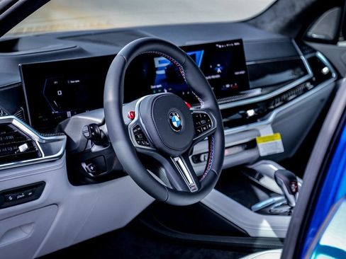 New 2026 BMW X5 M Competition w/ Executive Package AWD/4WD image 18