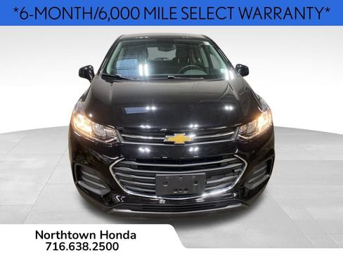 Used 2021 Chevrolet Trax LS image 3