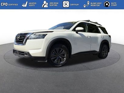 Used 2022 Nissan Pathfinder SV