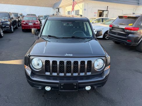 Used 2016 Jeep Patriot Sport w/ Power Value Group AWD/4WD image 8