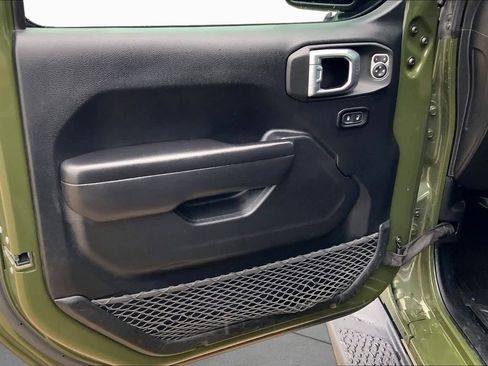 Used 2021 Jeep Gladiator Sport AWD/4WD image 21