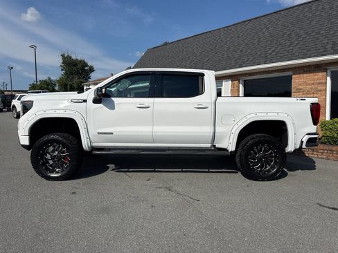 Used 2023 GMC Sierra 1500 Elevation w/ Preferred Package image 20