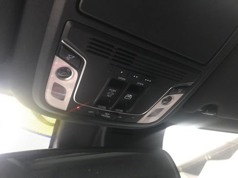 Used 2019 Honda Ridgeline Black Edition image 18