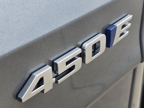 New 2025 Cadillac Lyriq Sport image 7