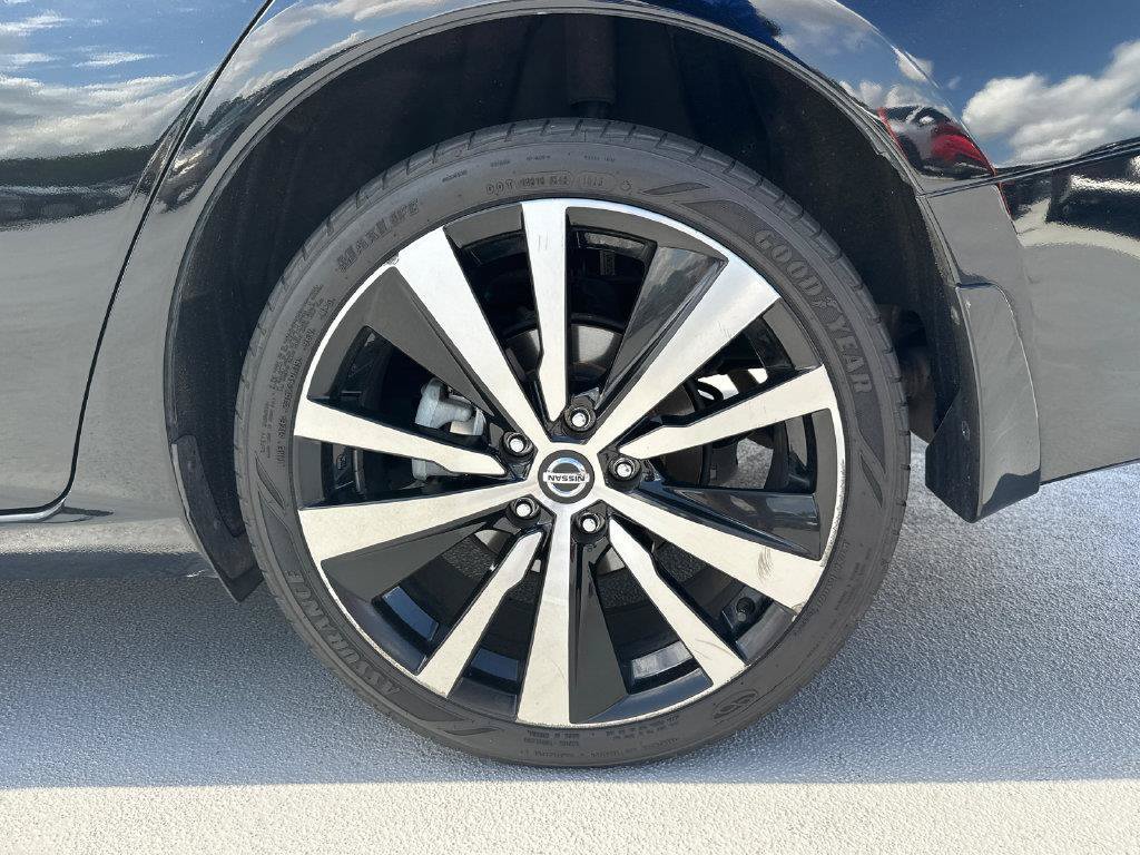 Used 2021 Nissan Altima 2.5 SR AWD/4WD image 18