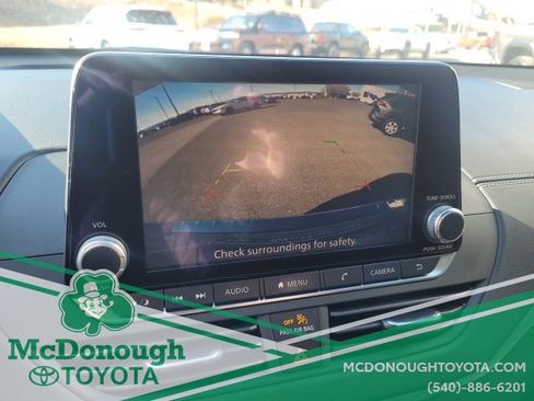 Used 2021 Nissan Altima 2.5 SV w/ SV Premium Package image 11