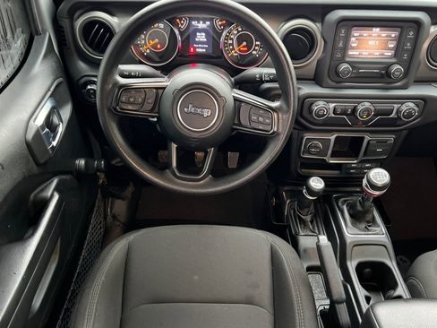 Used 2021 Jeep Gladiator Sport w/ Auxiliary Switch Group image 11