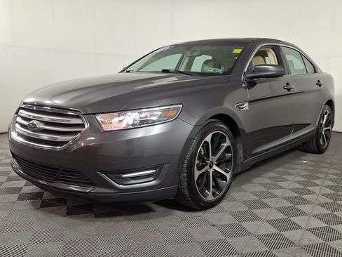 Used 2015 Ford Taurus SEL w/ Equipment Group 201A FWD image 6