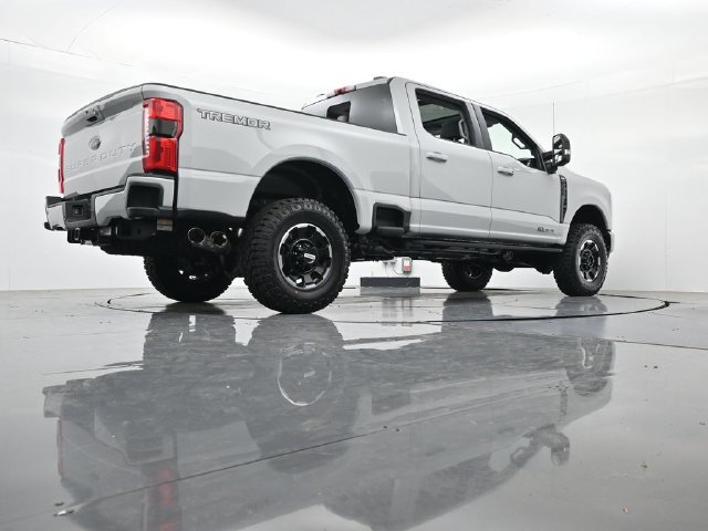 New 2026 Ford F350 Lariat w/ Tremor Off-Road Package AWD/4WD image 38