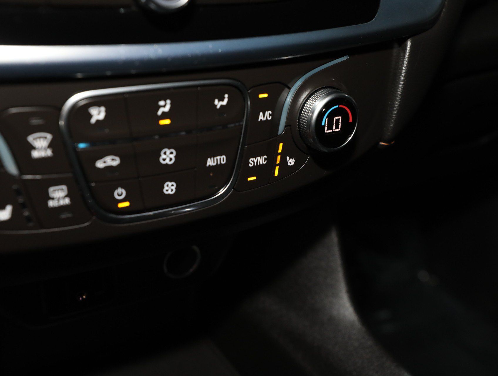 Used 2018 Chevrolet Traverse LT AWD/4WD image 52