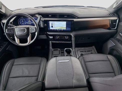 Used 2024 GMC Sierra 3500 Denali w/ Technology Package image 25