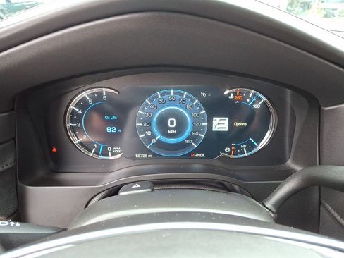 Used 2020 Cadillac Escalade ESV Platinum AWD/4WD image 21