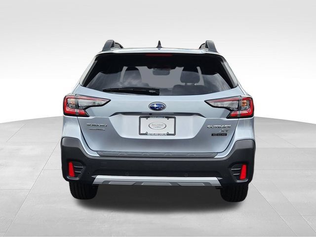 Used 2020 Subaru Outback Limited XT AWD/4WD image 4