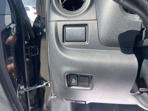Used 2015 Nissan Versa S Plus FWD image 14