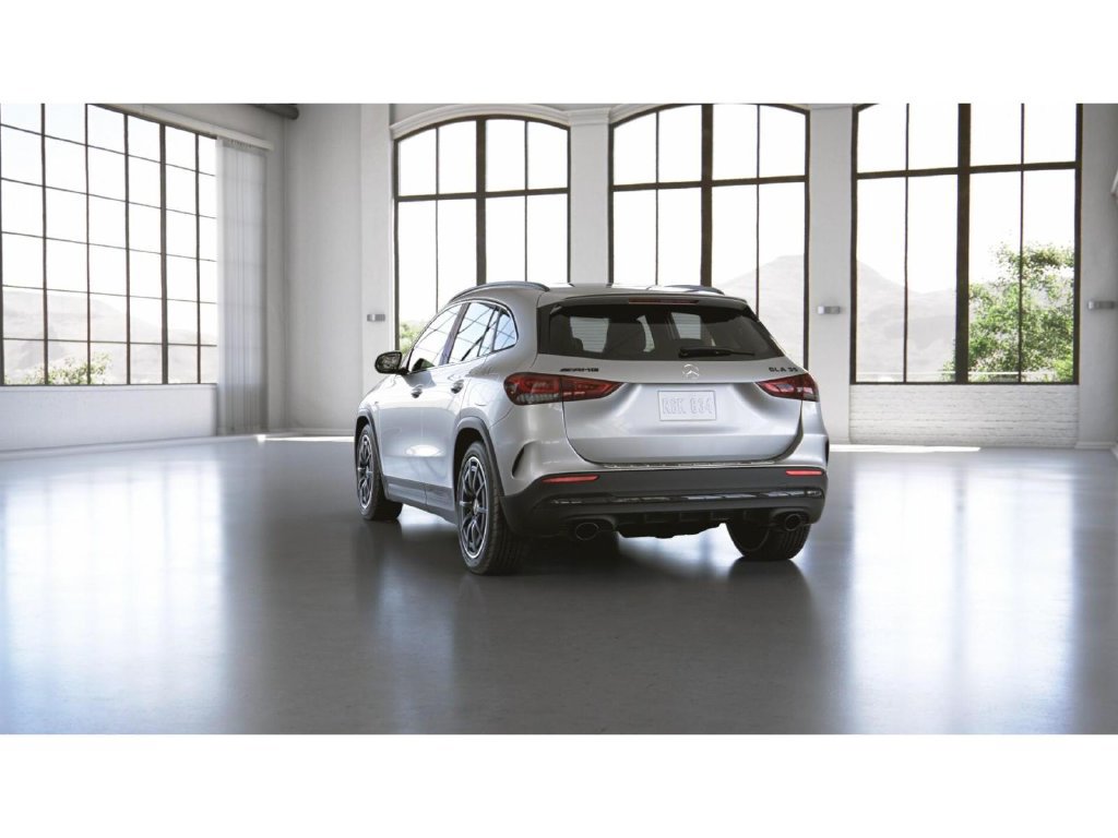 Certified 2022 Mercedes-Benz GLA 35 AMG 4MATIC image 28