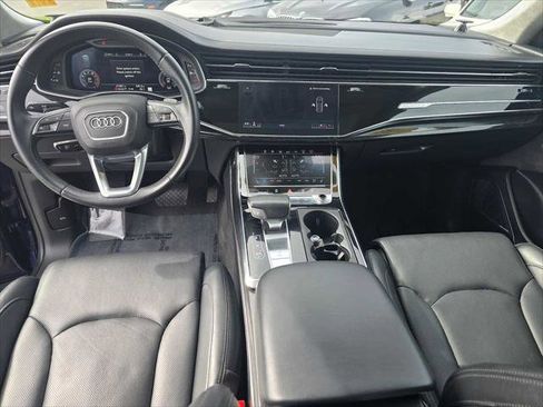 Used 2019 Audi Q8 Prestige w/ Luxury Package image 22