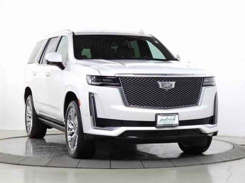 Used 2023 Cadillac Escalade Premium Luxury w/ LPO, Radiant Package image 10