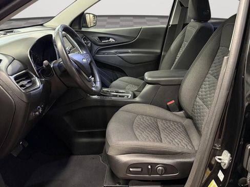Used 2020 Chevrolet Equinox LT w/ Driver Convenience Package AWD/4WD image 8