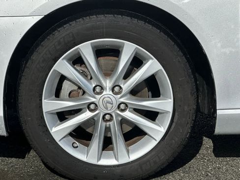 Used 2010 Lexus ES 350 w/ Preferred Accessory Package image 25