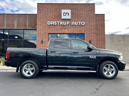 Used 2018 RAM 1500 Express w/ Express Value Package image 7