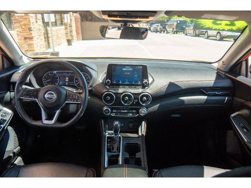 Used 2023 Nissan Sentra SR w/ SR Premium Package FWD image 13