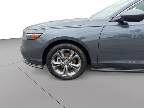 Used 2024 Honda Accord EX image 19