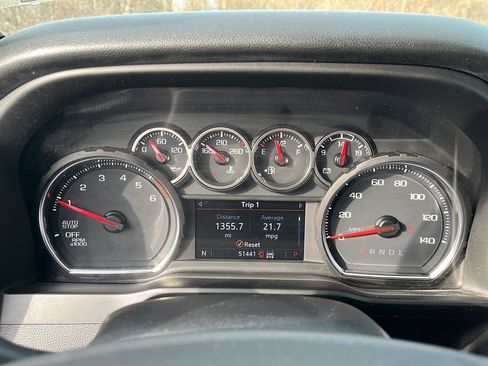 Used 2021 Chevrolet Silverado 1500 LT image 17