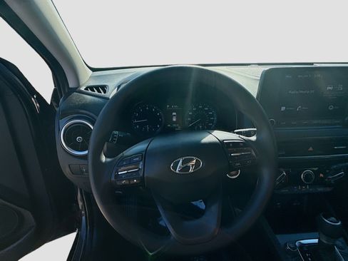 Used 2023 Hyundai Kona SEL image 8