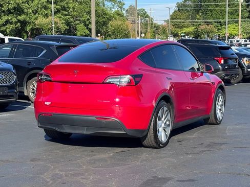 Used 2022 Tesla Model Y Long Range AWD/4WD image 14