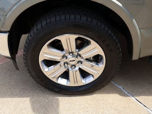 Certified 2019 Ford F150 Lariat w/ Equipment Group 502A Luxury image 35