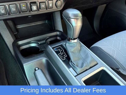 Used 2022 Toyota Tacoma TRD Sport w/ Technology Package AWD/4WD image 25