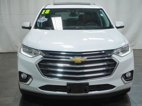 Used 2022 Chevrolet Traverse LS AWD/4WD image 11
