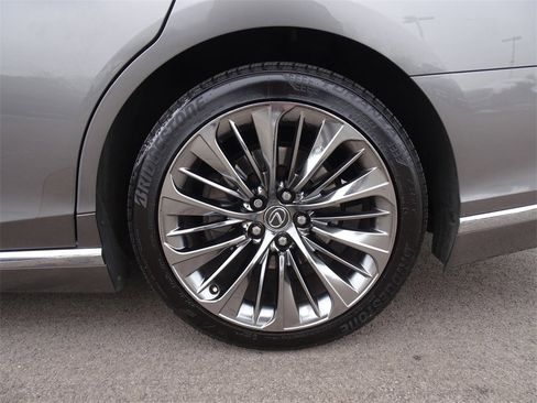 Used 2018 Lexus LS 500 AWD image 24