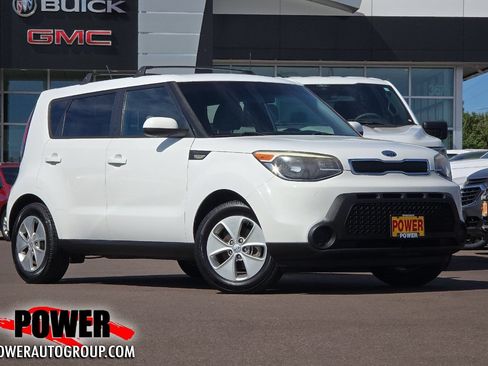 Used 2014 Kia Soul FWD image 1