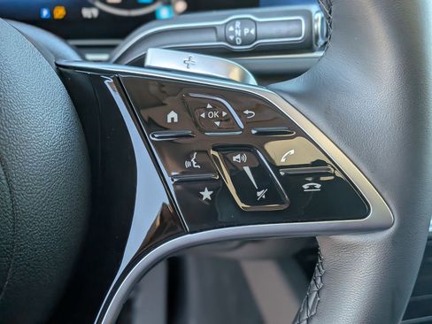 Used 2026 Mercedes-Benz GLE 450 4MATIC image 17