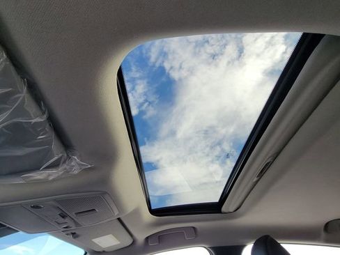 New 2026 Nissan Sentra SR FWD image 13