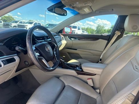 Used 2013 Cadillac XTS Luxury w/ Driver Awareness Package FWD image 18