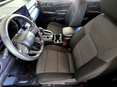 Used 2024 Chevrolet Colorado Trail Boss w/ Advanced Trailering Package image 20