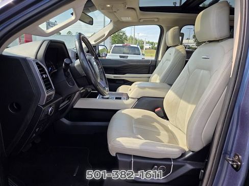 Used 2019 Ford Expedition Platinum RWD image 9