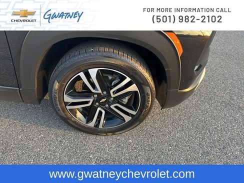 Used 2024 Chevrolet TrailBlazer LT w/ Driver Confidence Package image 12