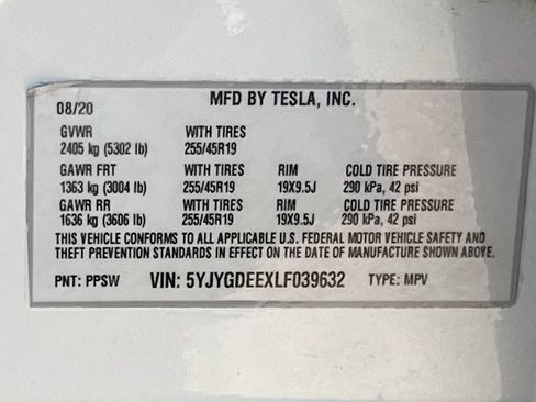 Used 2020 Tesla Model Y Long Range AWD/4WD image 32