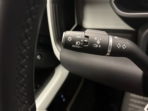 Used 2024 Land Rover Defender 110 S AWD/4WD image 22