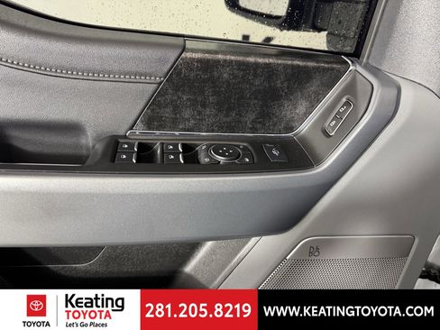 Used 2023 Ford F250 XLT w/ XLT Premium Package AWD/4WD image 12