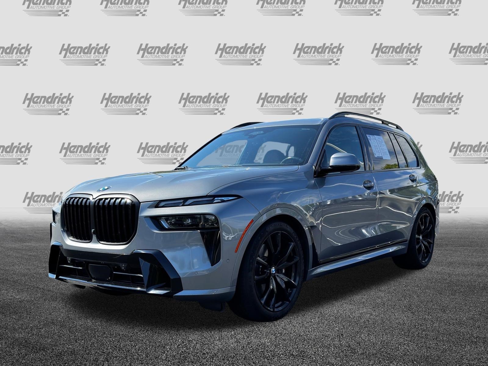 Used 2023 BMW X7 xDrive40i w/ Executive Package AWD/4WD image 5