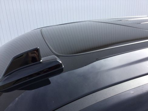 Used 2024 GMC Sierra 1500 AT4 w/ Technology Package image 8