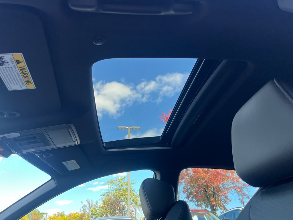 Used 2025 Honda Accord Sport image 36