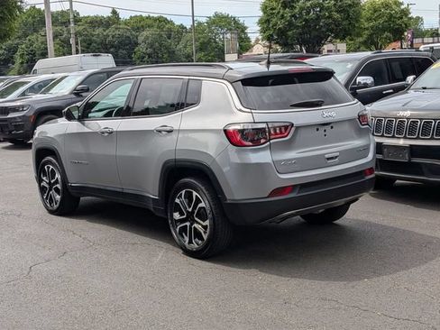 Used 2023 Jeep Compass Limited AWD/4WD image 4