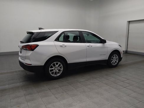 Used 2023 Chevrolet Equinox LS image 10