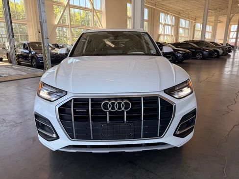 Used 2023 Audi Q5 2.0T Premium w/ Convenience Package AWD/4WD image 8