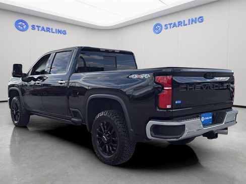 Certified 2025 Chevrolet Silverado 2500 LTZ w/ LTZ Premium Package image 13